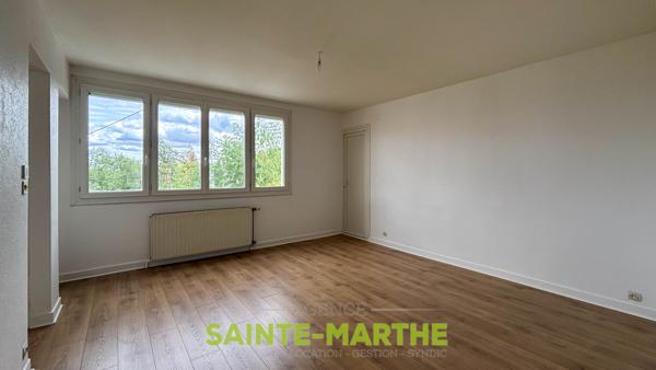 Niort, appartement 3 chambres, balcon, garage. Niort (79000)