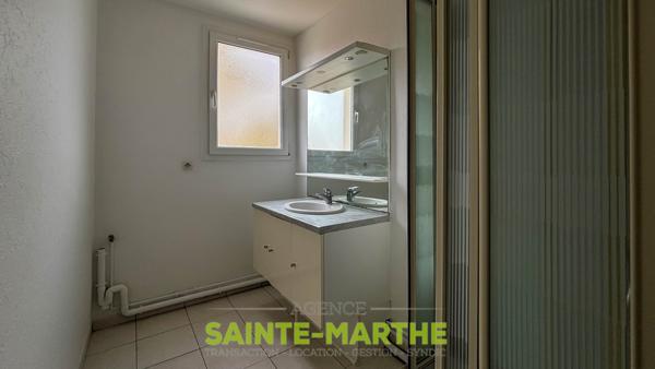 Niort, appartement 3 chambres, balcon, garage. Niort (79000)