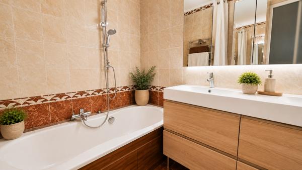 Appartement
         3 pièces
        - 69 m² 565 000 € *