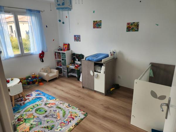 Maison L Isle Jourdain 4 pièce(s) 110 m2