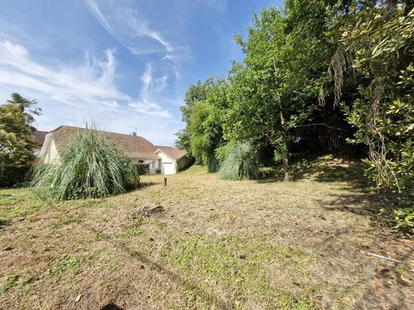 Terrain 444 m2