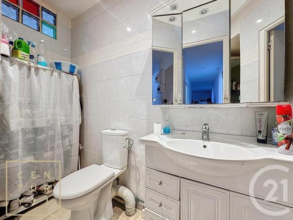 Immeuble à vendre  486 m2 ILLE SUR TET - 66