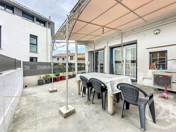 Immeuble à vendre  486 m2 ILLE SUR TET - 66
