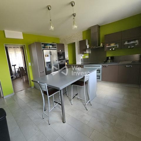 🌟 IMMEUBLE DE RAPPORT – CENTRE-VILLE DE RETHEL + GRAND EXTÉRIEUR ARRIÈRE !