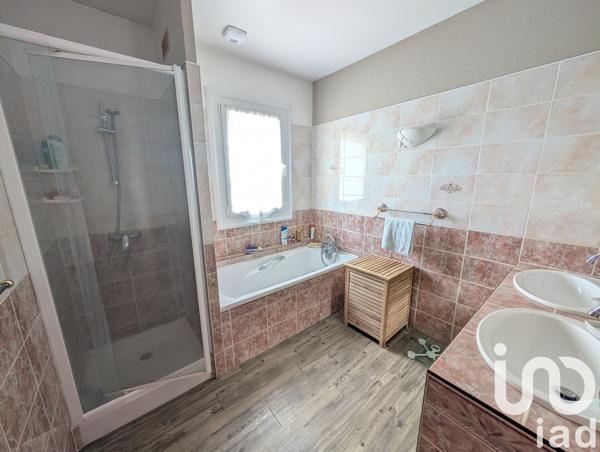 Maison à vendre 7 pièces 158 m² Saint-Jean-de-Braye