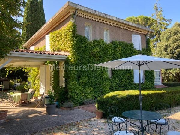 AUCH, maison 200m2 sur parc de 5000m2 - Piscine + 3 dépendances