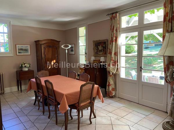 AUCH, maison 200m2 sur parc de 5000m2 - Piscine + 3 dépendances