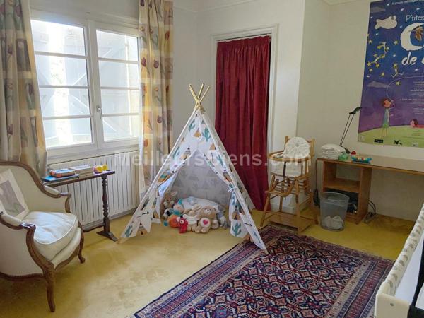 AUCH, maison 200m2 sur parc de 5000m2 - Piscine + 3 dépendances