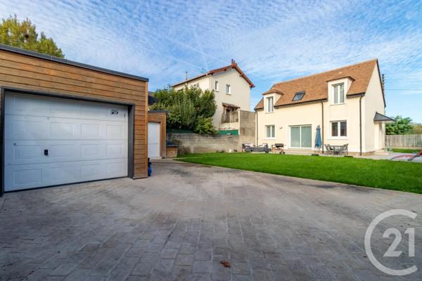 Maison à vendre  6 pièces - 113,21 m 2   VIGNEUX SUR SEINE  - 91