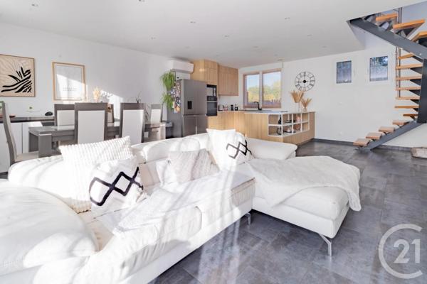 Maison à vendre  6 pièces - 113,21 m 2   VIGNEUX SUR SEINE  - 91