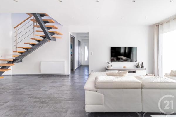 Maison à vendre  6 pièces - 113,21 m 2   VIGNEUX SUR SEINE  - 91