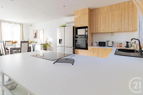 Maison à vendre  6 pièces - 113,21 m 2   VIGNEUX SUR SEINE  - 91