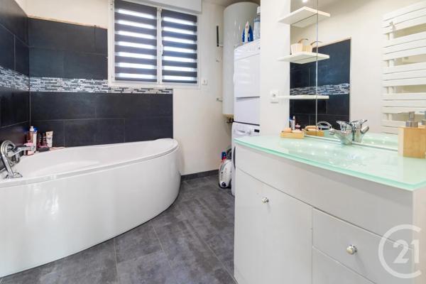 Maison à vendre  6 pièces - 113,21 m 2   VIGNEUX SUR SEINE  - 91