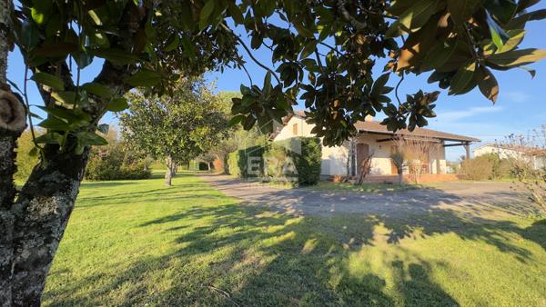 Maison familiale avec une dépendance aux multiples possibilités
