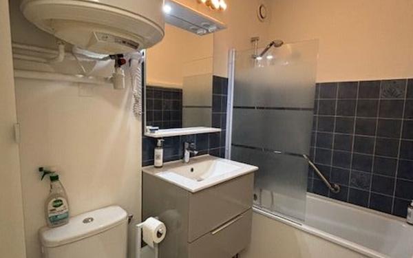 Appartement à louer    1 pièce • 22,36 m2 Arcachon