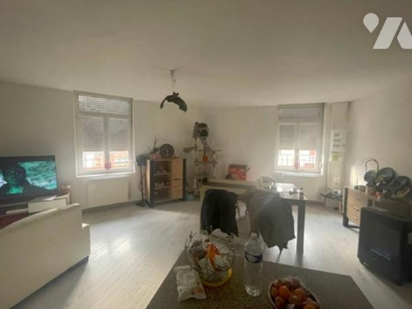 UN IMMEUBLE A USAGE MIXTE