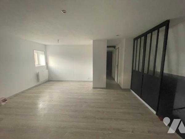 UN IMMEUBLE A USAGE MIXTE