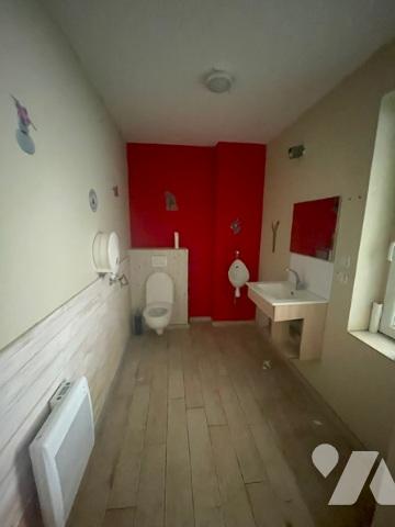 UN IMMEUBLE A USAGE MIXTE