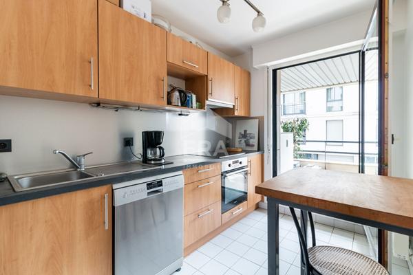 2 PIECES A 2 MINUTES DES PASSAGES