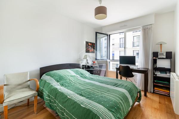 2 PIECES A 2 MINUTES DES PASSAGES