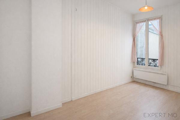 Maisons-Alfort (94700) A 30 mètres de la mairie , F4 atypique , rare dans le secteur