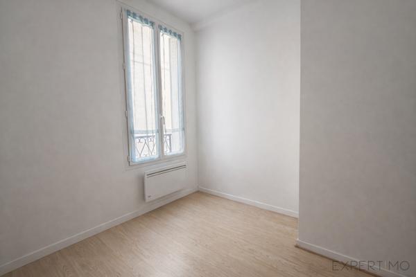 Maisons-Alfort (94700) A 30 mètres de la mairie , F4 atypique , rare dans le secteur