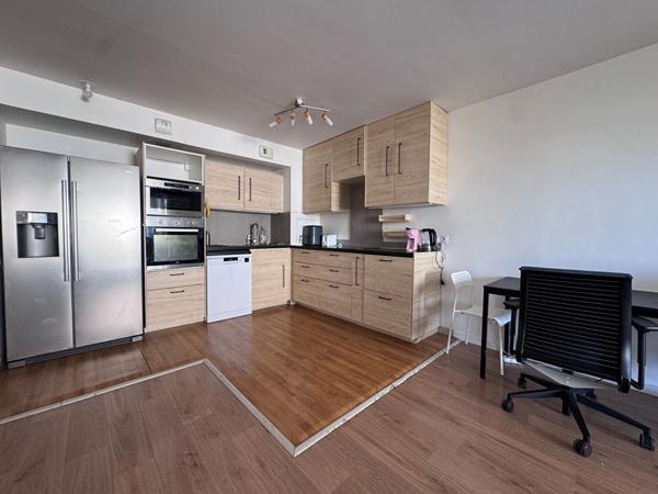 Appartement Neuilly Sur Marne 4 pièce(s) 82 m2