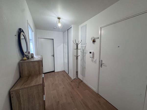 Appartement Neuilly Sur Marne 4 pièce(s) 82 m2