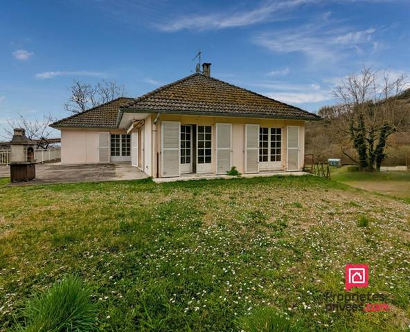 Maison La Boisse 8 pièces 202 m2