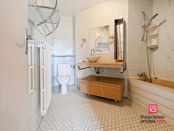 Maison La Boisse 8 pièces 202 m2