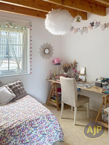 Appartement à louer Vannes : 4 pièces, 76m² avec 3 chambre(s) à 967€ - AJP Immobilier Vannes
