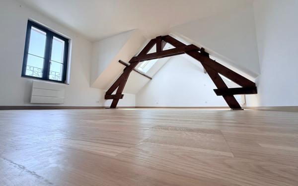 Maison à vendre    6 pièces •  Guise