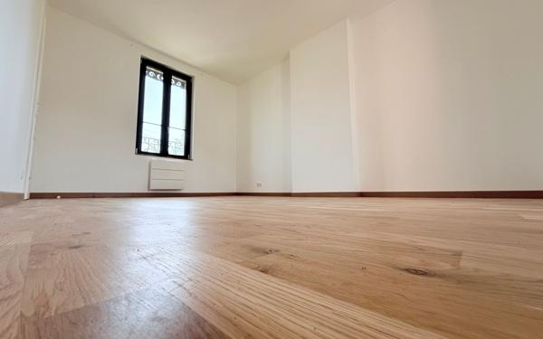 Maison à vendre    6 pièces •  Guise