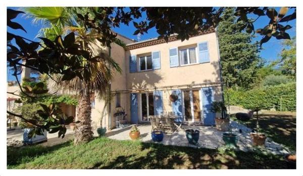 Maison à vendre 7 pièces PEYMEINADE (06)