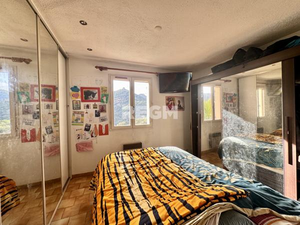 Les Adrets-de-l'Estérel (83600) AU CALME, MAISON 101m2 - 3 CHAMBRES - GARAGE