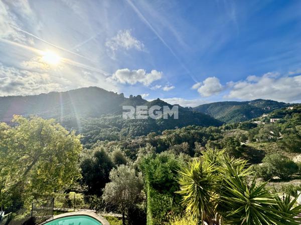 Les Adrets-de-l'Estérel (83600) AU CALME, MAISON 101m2 - 3 CHAMBRES - GARAGE