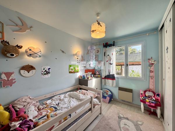 Les Adrets-de-l'Estérel (83600) AU CALME, MAISON 101m2 - 3 CHAMBRES - GARAGE