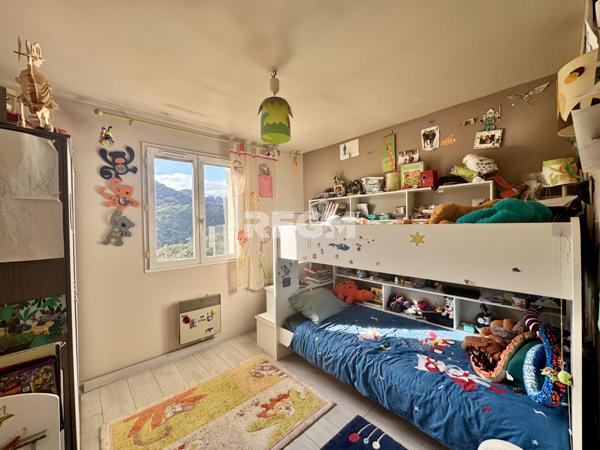 Les Adrets-de-l'Estérel (83600) AU CALME, MAISON 101m2 - 3 CHAMBRES - GARAGE