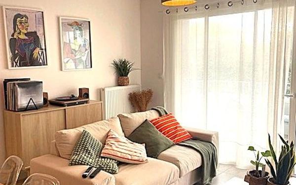 Appartement à vendre    2 pièces • 45 m2 Bayonne