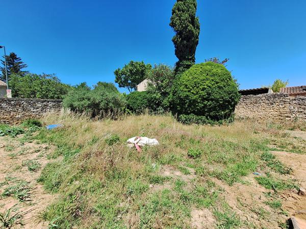 Terrain Bezouce 378 m2