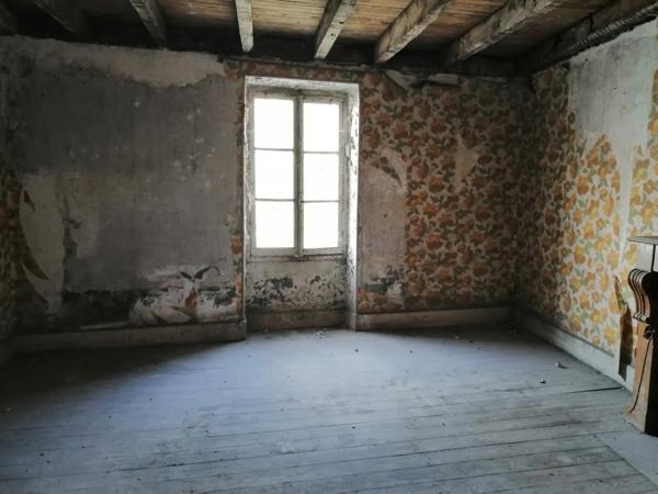 Decazeville : Immeuble à rénover