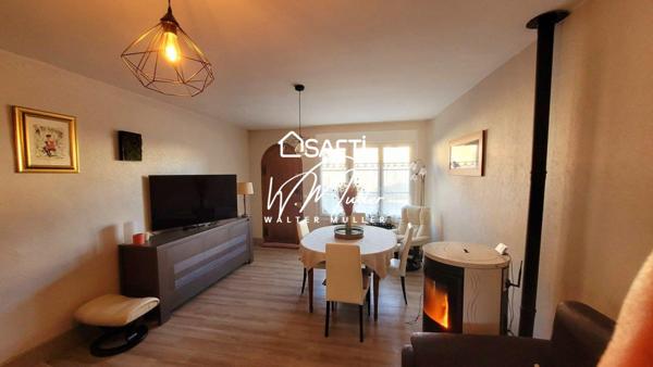 Grande maison avec espace supplémentaire à louer