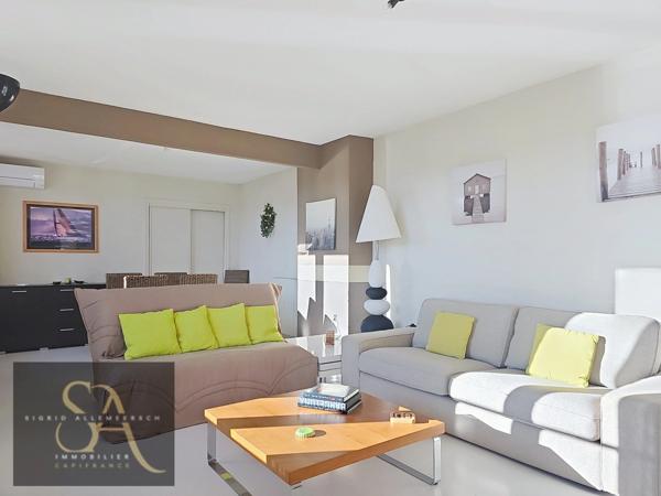 Appartement 98 m² (loi carrez 79.89m²) Carcassonne – 2 chambres (possibilité 3ème) – 1er étage – Vue Cité et l'Aude – Idéal résidence ou investissement locatif/touristique