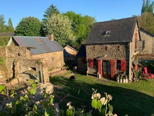 Superbe Maison avec Gîte à Bais