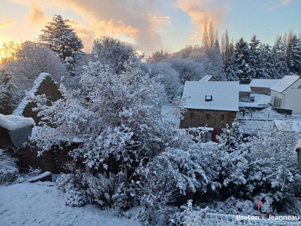 Superbe Maison avec Gîte à Bais