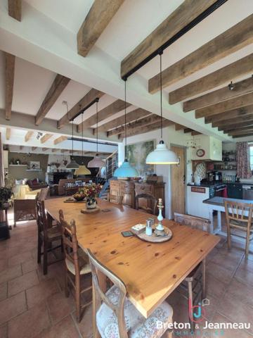 Superbe Maison avec Gîte à Bais