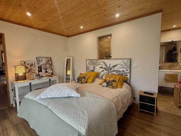 Bourg-de-Visa (82190) Bourg de Visa Domaine éco-responsable avec quatre habitations indépendantes, revenus locatifs et 6 hectares