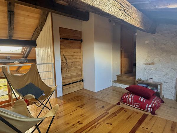 Bourg-de-Visa (82190) Bourg de Visa Domaine éco-responsable avec quatre habitations indépendantes, revenus locatifs et 6 hectares