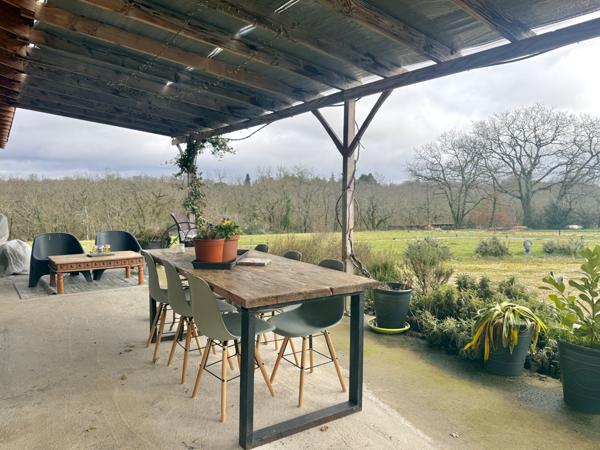 Bourg-de-Visa (82190) Bourg de Visa Domaine éco-responsable avec quatre habitations indépendantes, revenus locatifs et 6 hectares