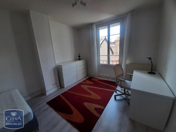 Appartement à louer 1 pièce 35.79m²